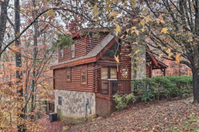 Cozy Family Cabin with Hot Tub about 4 Mi to Dollywood!